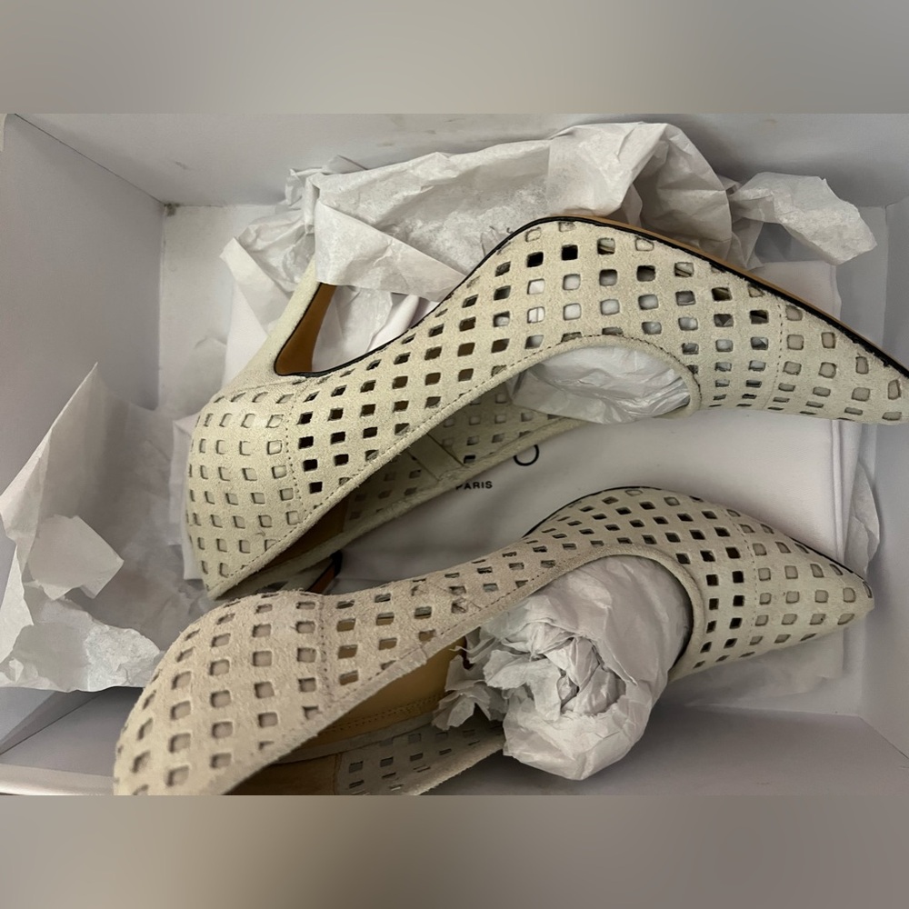 IRO LARSON PERFORATED SUEDE POINTED PUMPS IN ECRU Size 36 - Picture 9 of 11